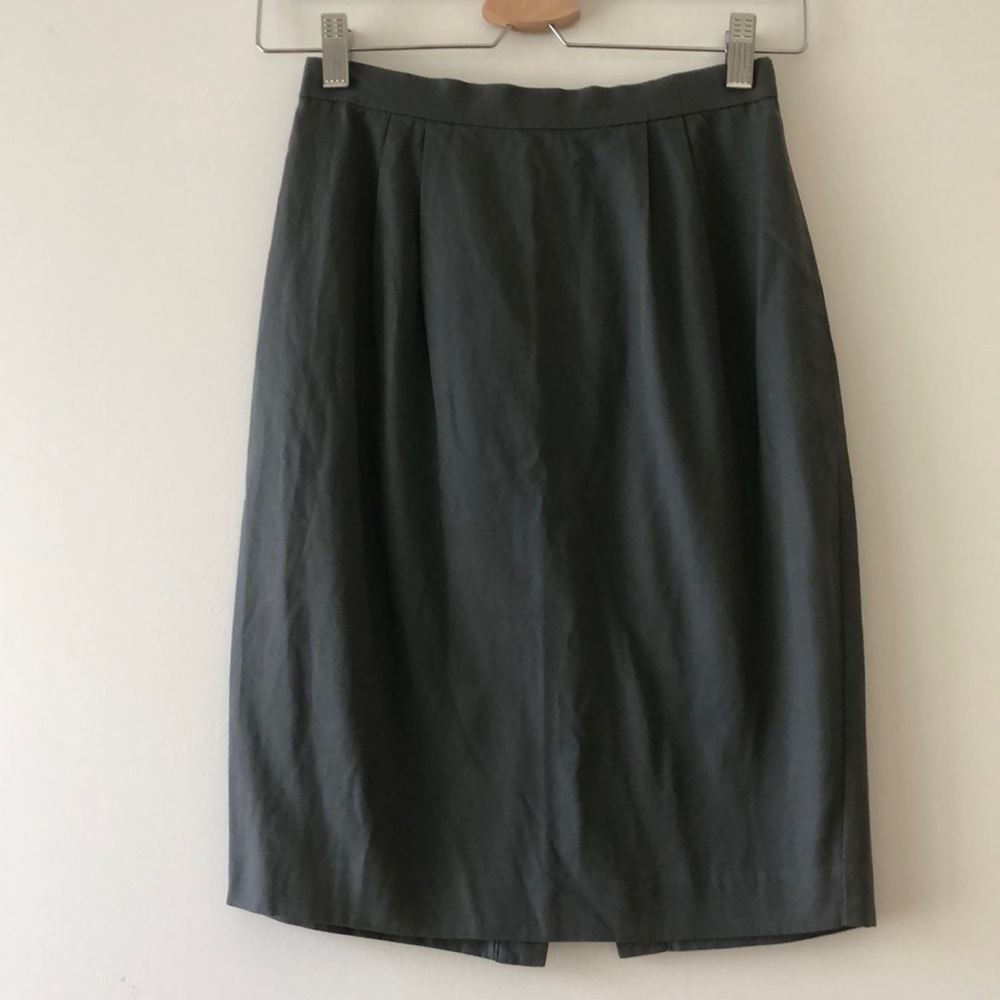 New vintage Miu Miu pleated front high waisted back slit career pencil skirt